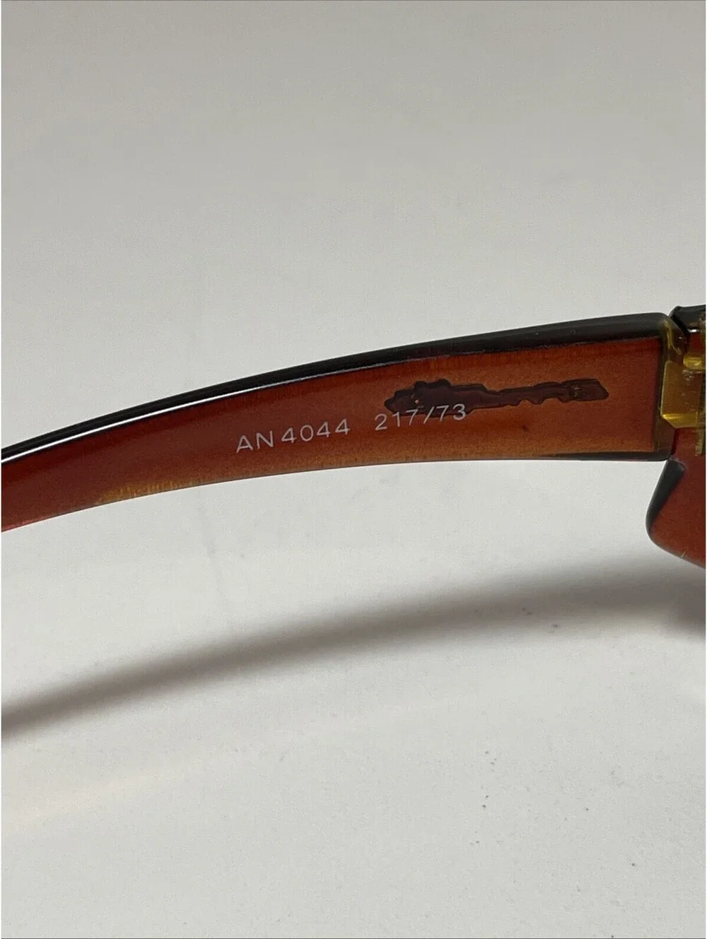 Arnette AN 4044-217/73 Caramel Sunglasses (dark/light fade) Brown lens Mint Vtg